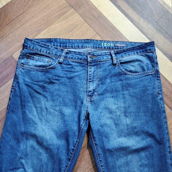 IZOD Comfort Stretch Medium Wash Straight Leg Jeans Size 38 - Picture 5 of 15